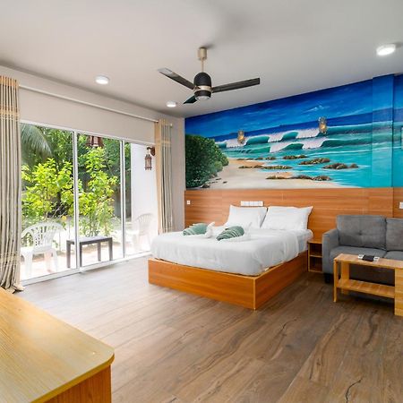 Ukulhas Villa Oceanview Hotel & Spa エクステリア 写真