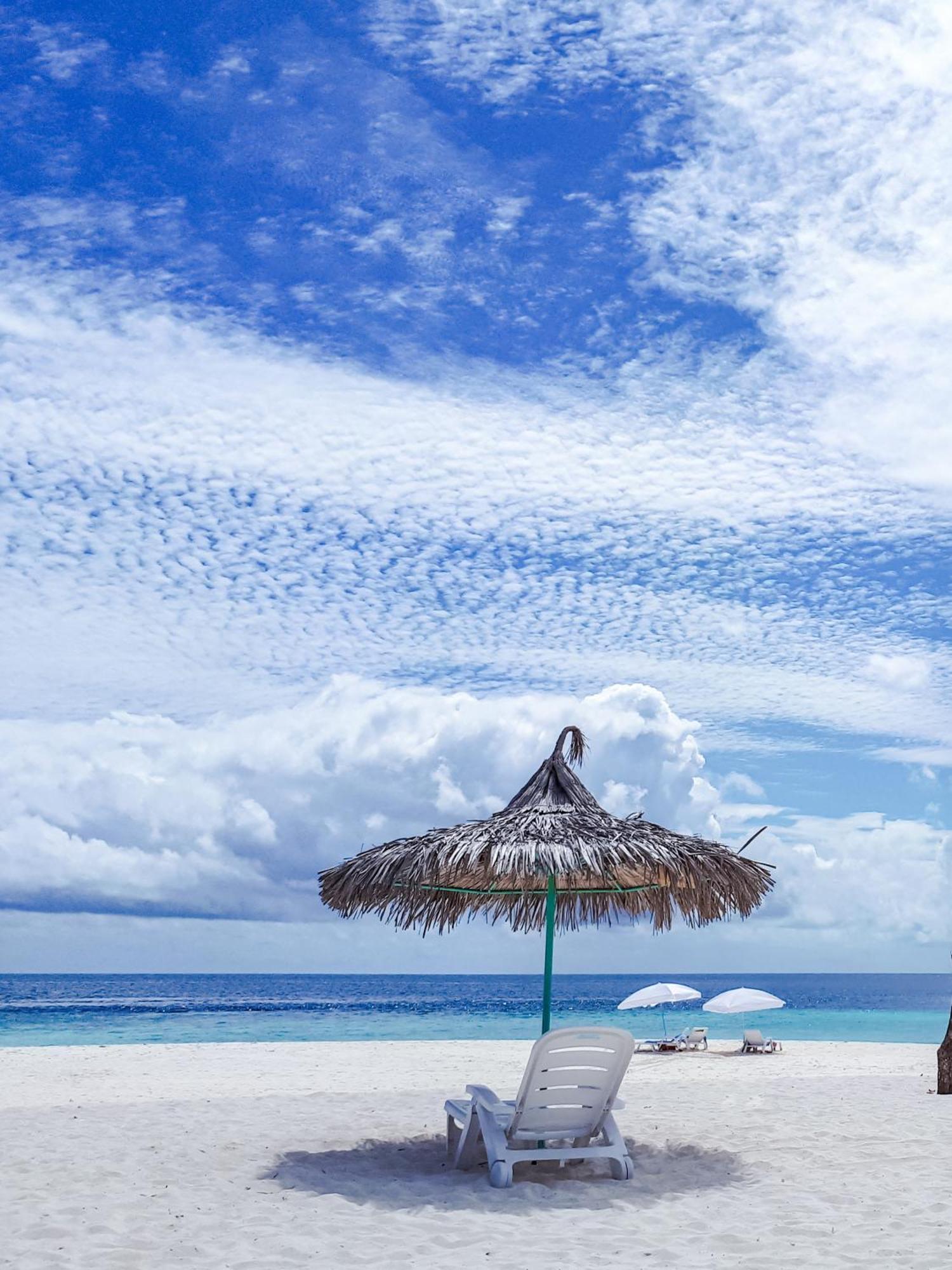 Ukulhas Villa Oceanview Hotel & Spa エクステリア 写真