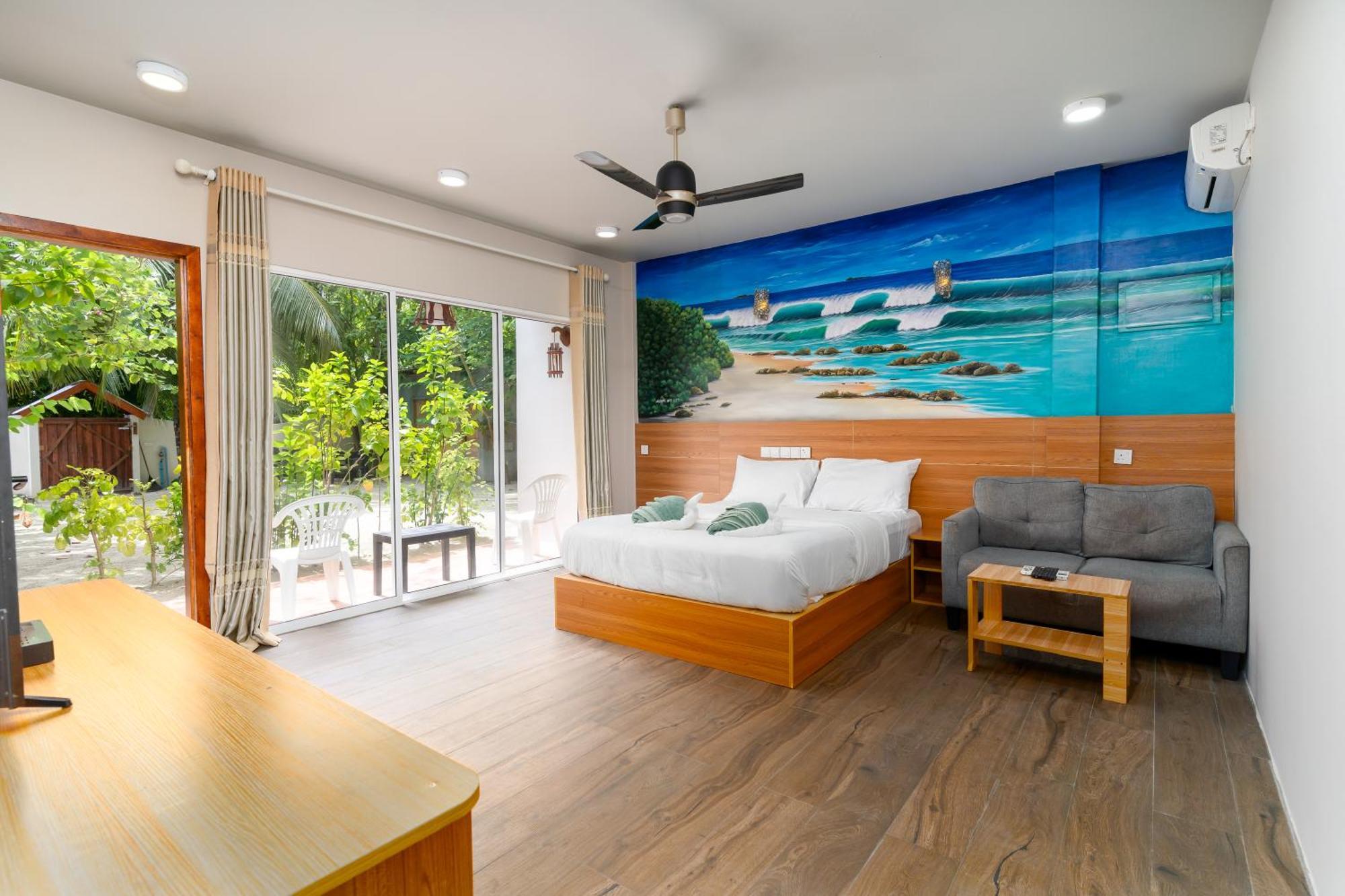 Ukulhas Villa Oceanview Hotel & Spa エクステリア 写真