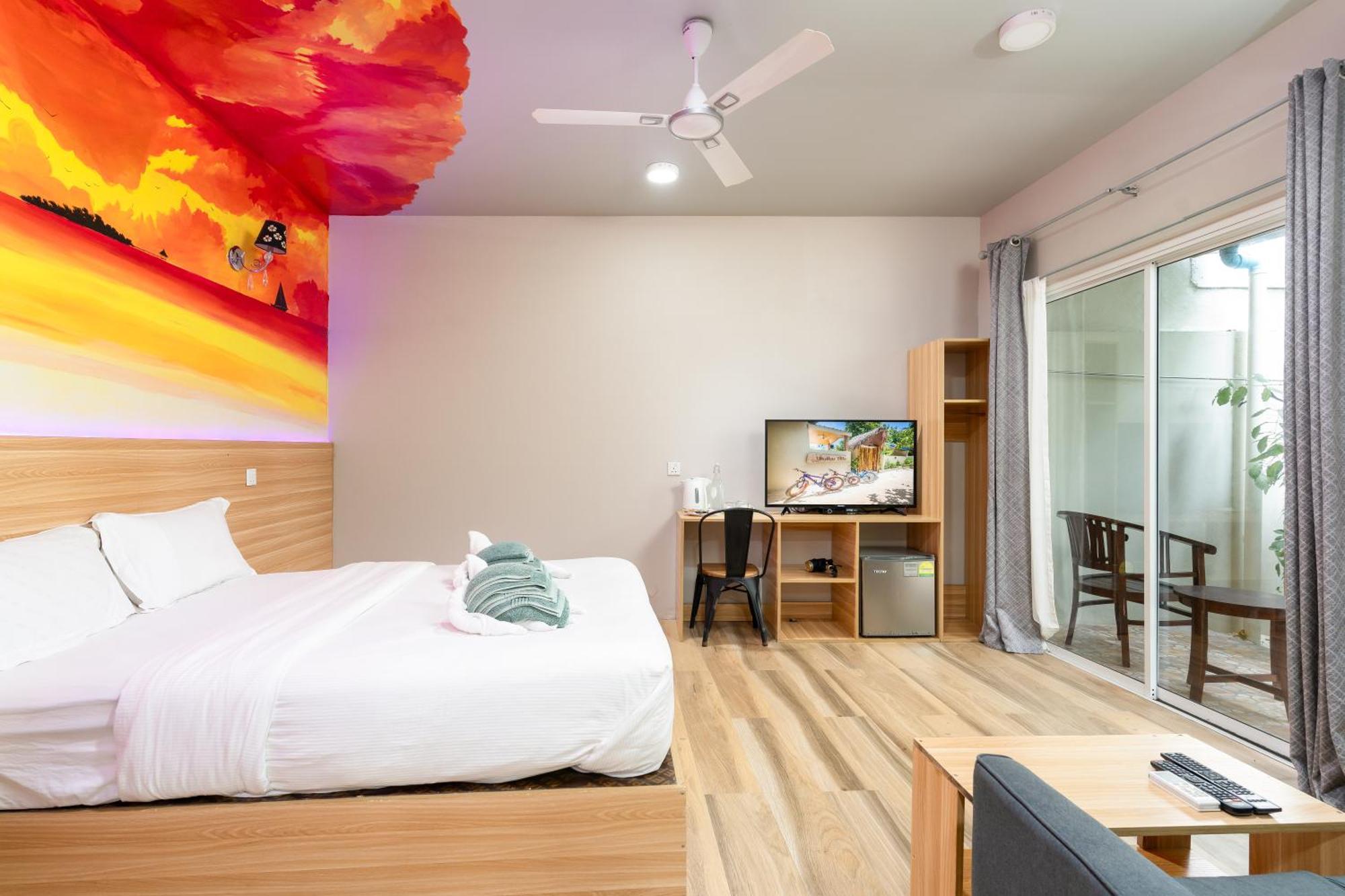 Ukulhas Villa Oceanview Hotel & Spa エクステリア 写真