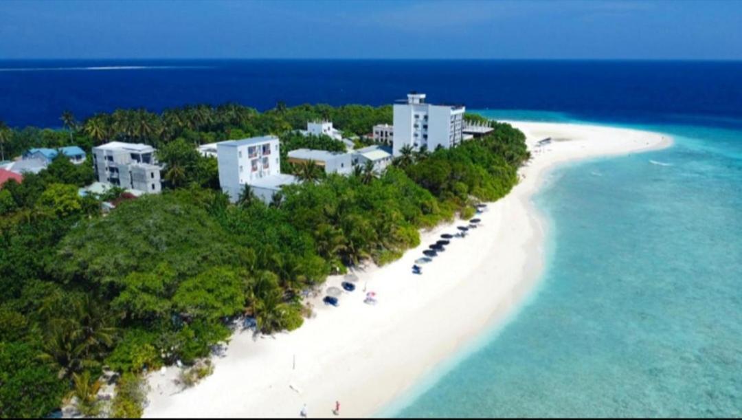 Ukulhas Villa Oceanview Hotel & Spa エクステリア 写真