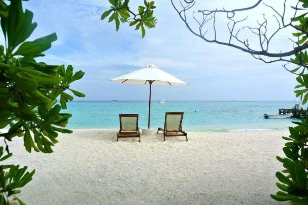 Ukulhas Villa Oceanview Hotel & Spa エクステリア 写真
