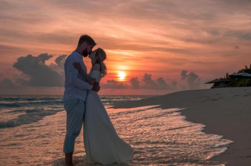Ukulhas Villa Oceanview Hotel & Spa エクステリア 写真